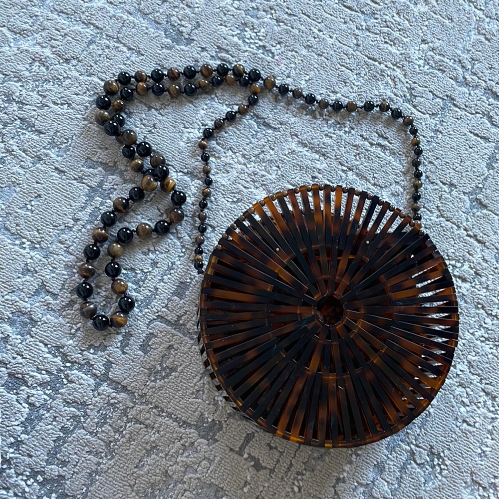 Cult Gaia round summer bag